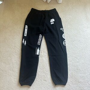 Shadow Hill Sweatpants